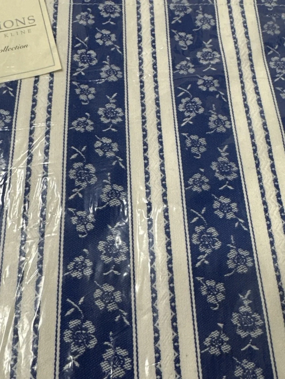 NEW 2009 Traditions By Pamela Kline Full/Queen Duvet Cover USA Blue White Floral